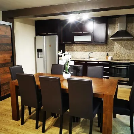 Feriehus Vale D'arcos - Casa Com Piscina Privada *