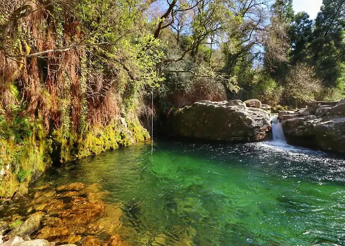 Dom wakacyjny Vale D'arcos - Casa Com Piscina Privada