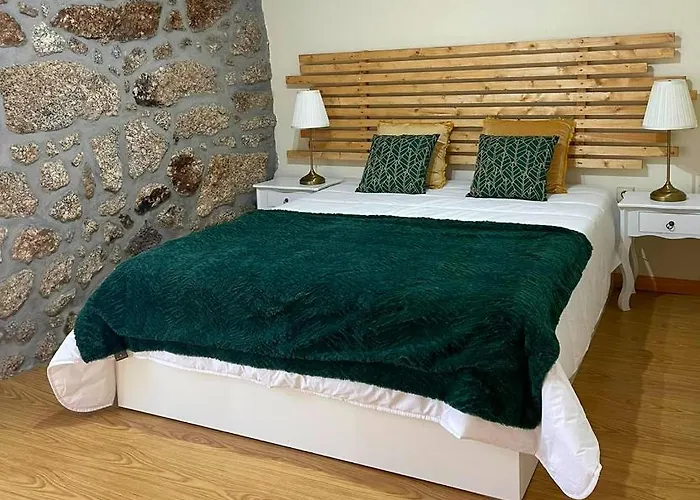 Dom wakacyjny Vale D'arcos - Casa Com Piscina Privada Arcos de Valdevez